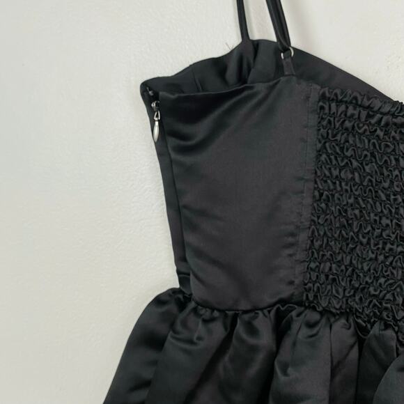 Future Collective Sweetheart Bubble Satin Midi Dress Bustier Elegant Size S - Picture 9 of 12